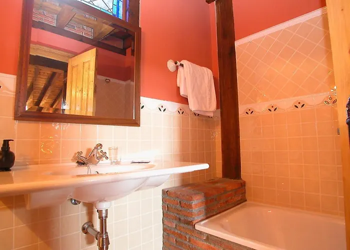 De Peredo Y Penzion 3*